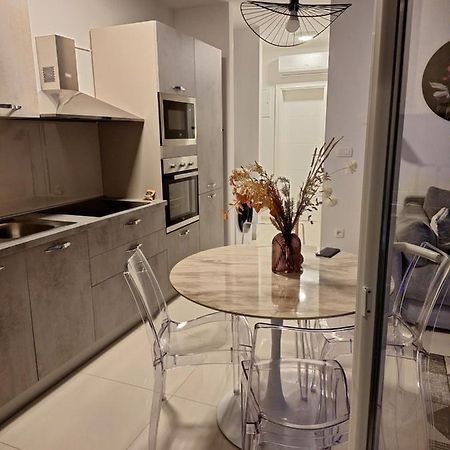 Appartamento New Apartman P & B Traù Esterno foto